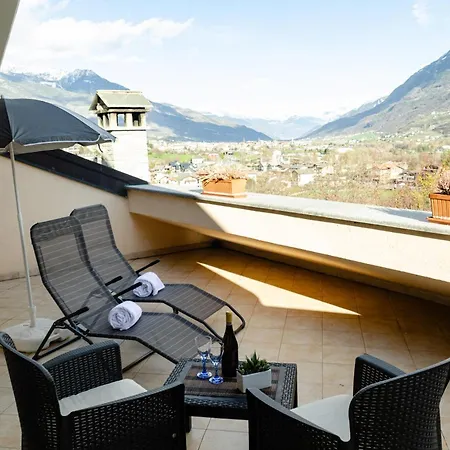 Sarre Skyline Apartment - Relax In Valle D'Aosta Exterior photo