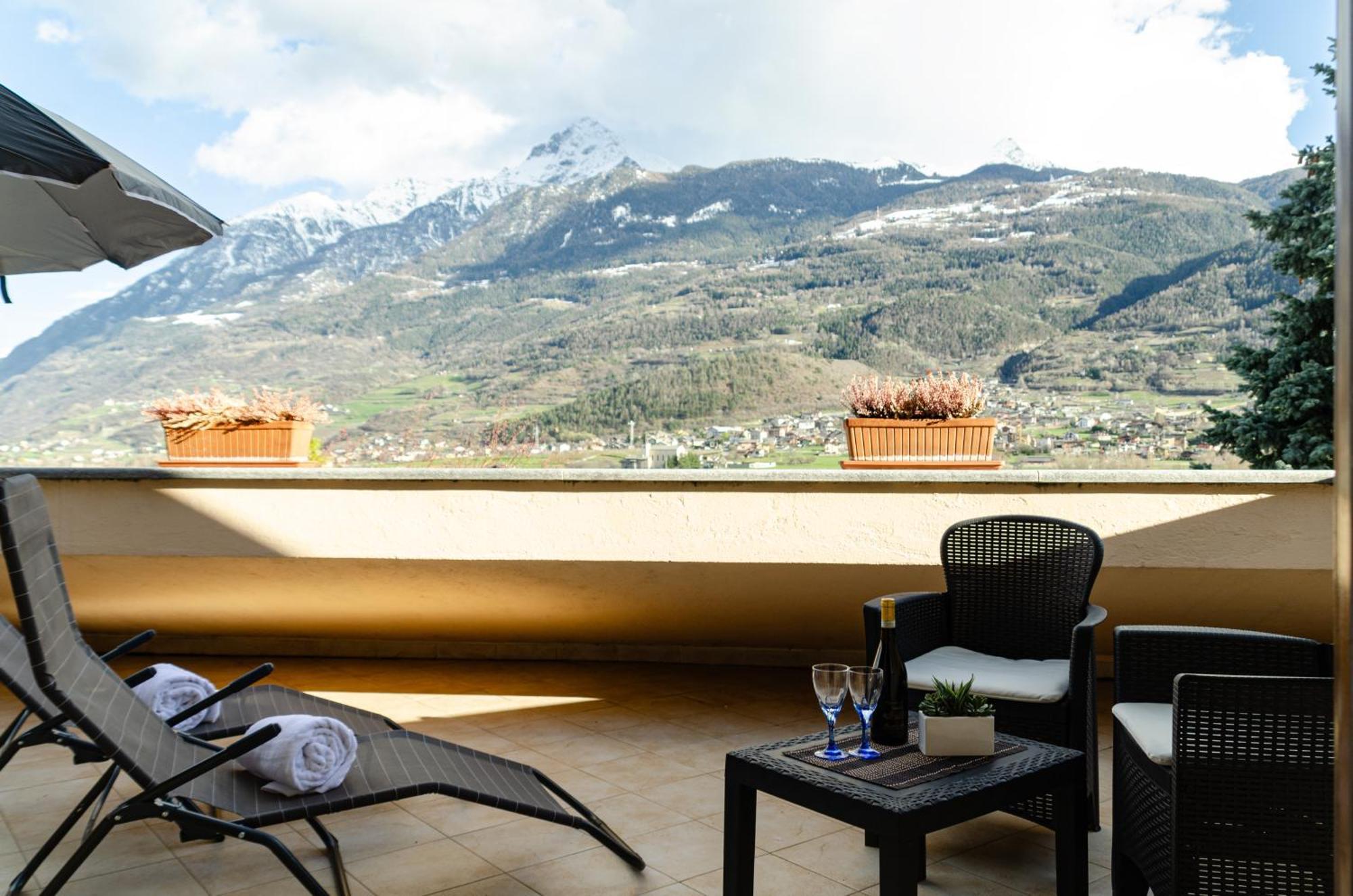 Sarre Skyline - Relax In Valle D'aosta *